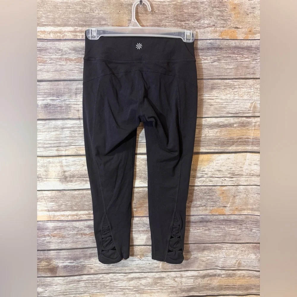 Athleta Power X’s‎ and O’s Lace Calf Legging Size XS Capri Black Stretch